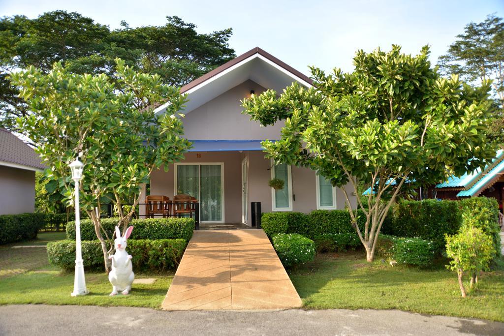 Chanpraya Resort Chanthaburi Buitenkant foto